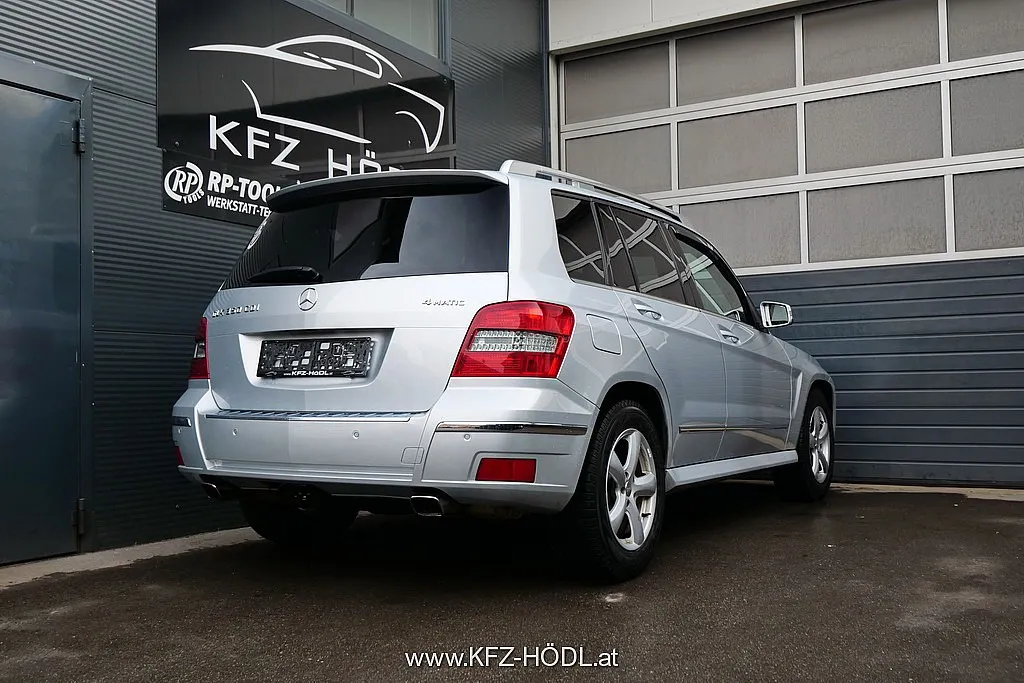 Mercedes-Benz GLK 220 CDI 4MATIC Aut. Image 2