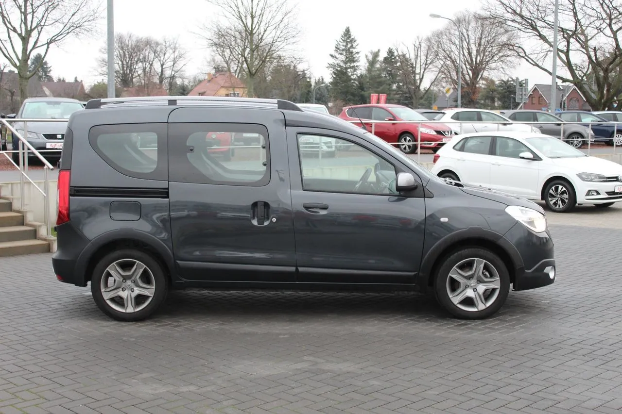 Dacia Dokker 1.3 TCe 130 Stepway Navi...  Image 3