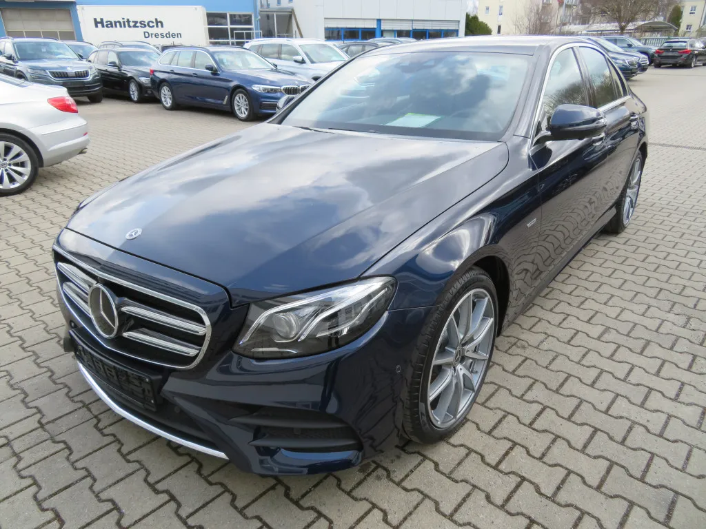 Mercedes-benz E 350 D AVANTGARDE AMG*COMAND*WIDESCREEN*DISTR. Image 3