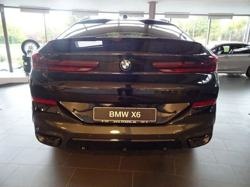 BMW X6 Image 3