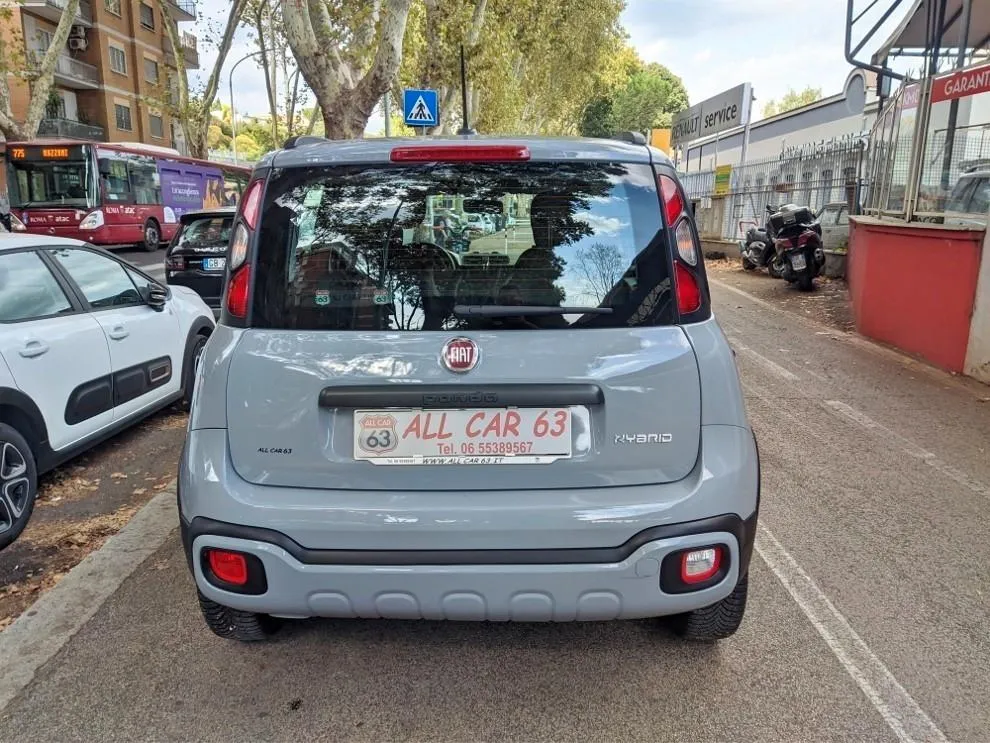 FIAT Panda 1.0 FireFly S&S Hybrid City Cross Image 5