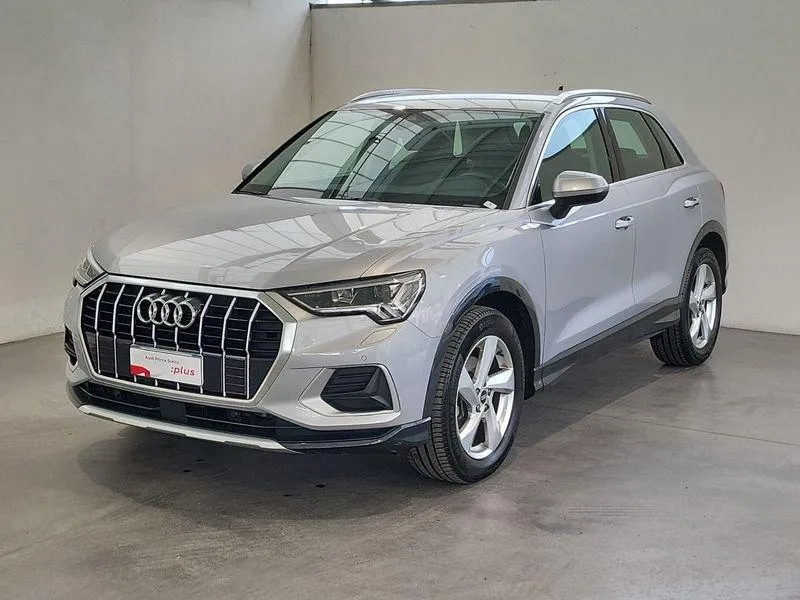 AUDI Q3 35 TDI S tronic Business Advanced Image 1